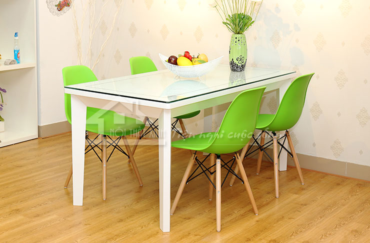 Bộ Bàn ghế ăn mã XBA601 thiết kế mặt kính trắng gồm 4 ghế - 1 bàn ăn
