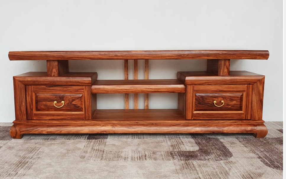cac-mau-ke-tivi-dep-bang-go-huong-4 Các mẫu kệ tivi đẹp bằng gỗ Hương