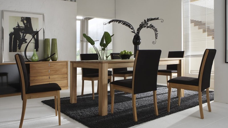 co-nen-chon-tham-trai-san-ban-an-khong-1 thảm trải sàn bàn ăn